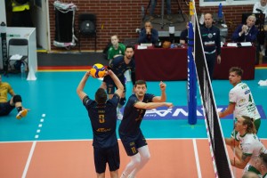 KIJ07377
